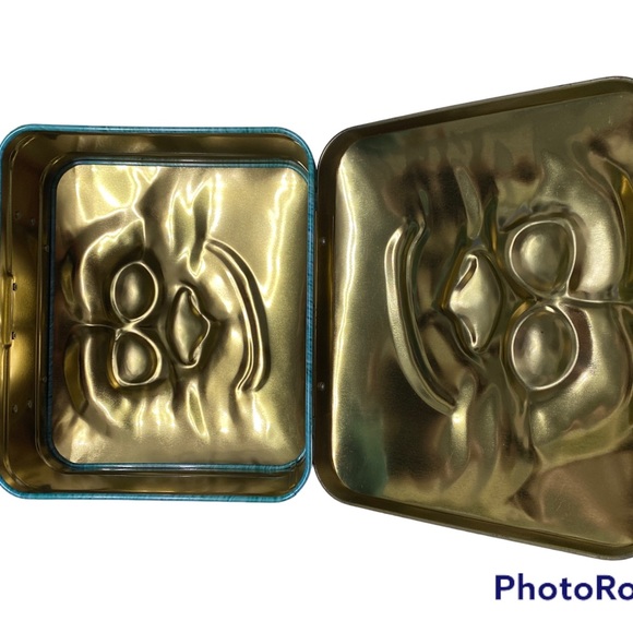 2 MONSTERS Inc. Tin Lunchboxes - Picture 6 of 8